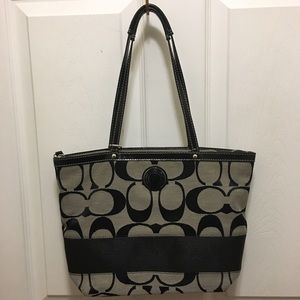 Black and gray Coach purse!