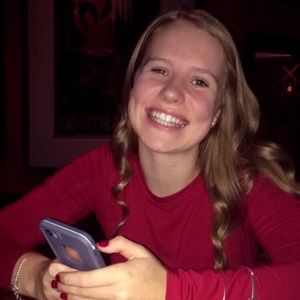 Meet your Posher, Avery