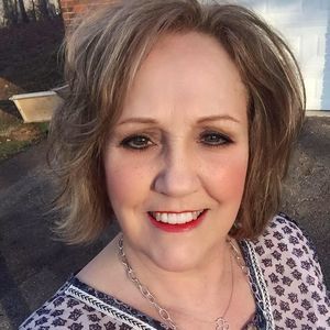 Meet your Posher, Gail