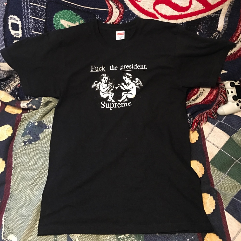 Supreme FUCK THE PRESIDENT Tee