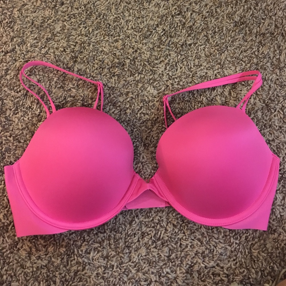 NWOT Victoria's Secret push up