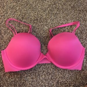 NWOT Victoria's Secret push up