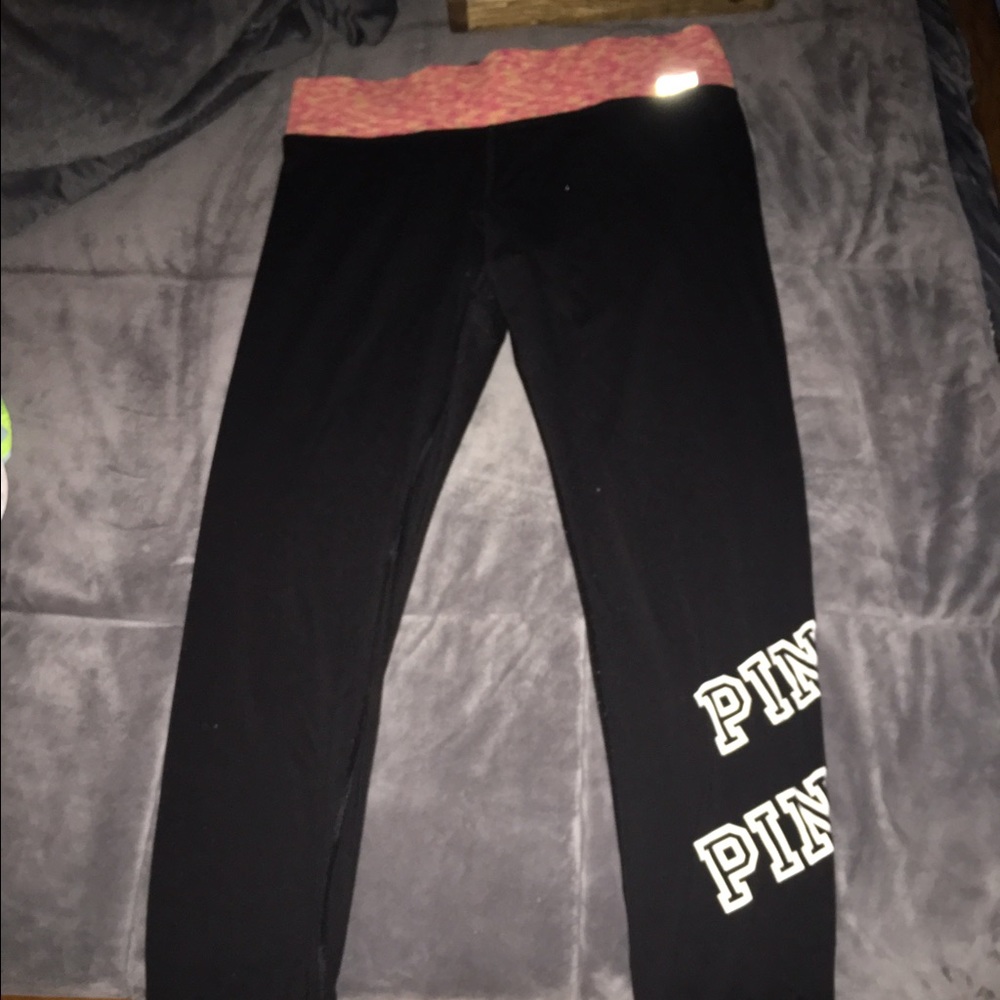 VICTORIA SECRET LEGGINGS SIZE L