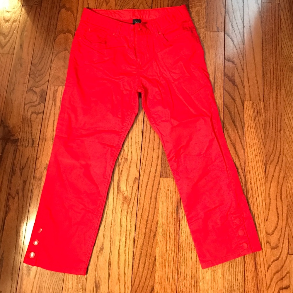 Worn twice- red Gap capris