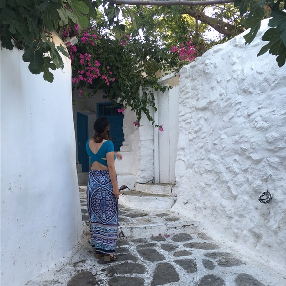 Meet your Posher, Mel - Picture 3 of 3