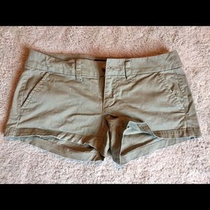 American Eagle green stretch shorts, size 2