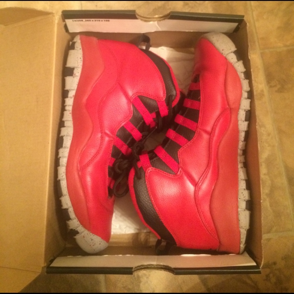 Jordan 10s Bulls over Broadway. 30th anniversary!