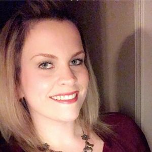 Meet your Posher, Caitlin