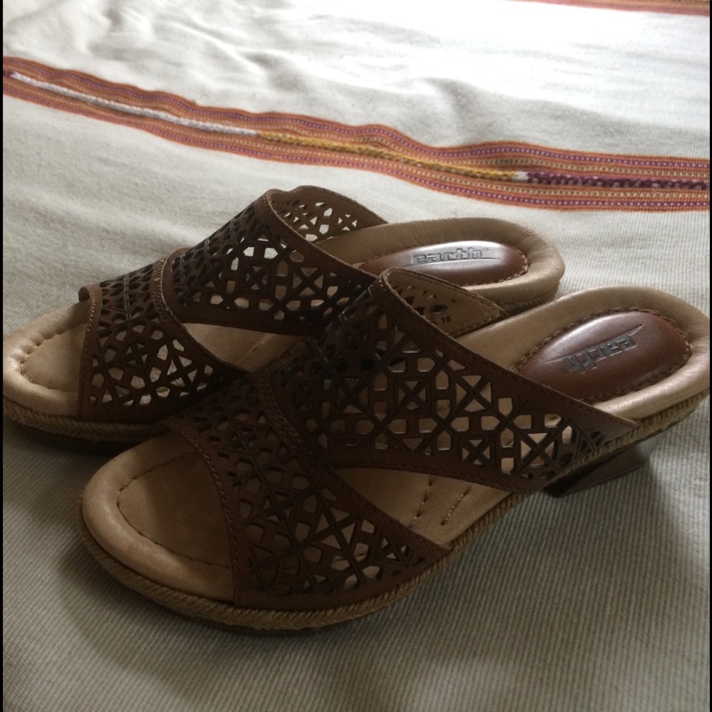 Earth Shoes, wedge slip-on, Ilara style, Size 7