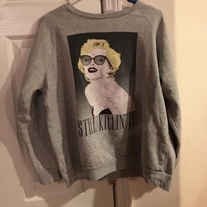 Marilyn Monroe crew neck
