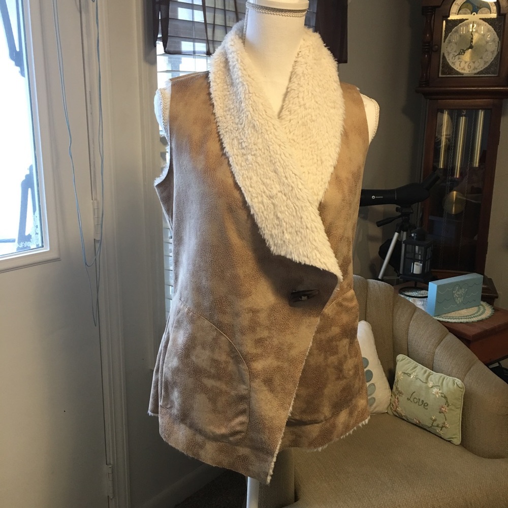 Adorable country vest!