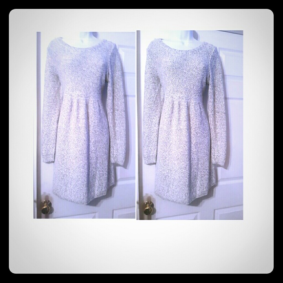 lauren conrad Dresses & Skirts - Cute heather gray empire waist knit sweater dress