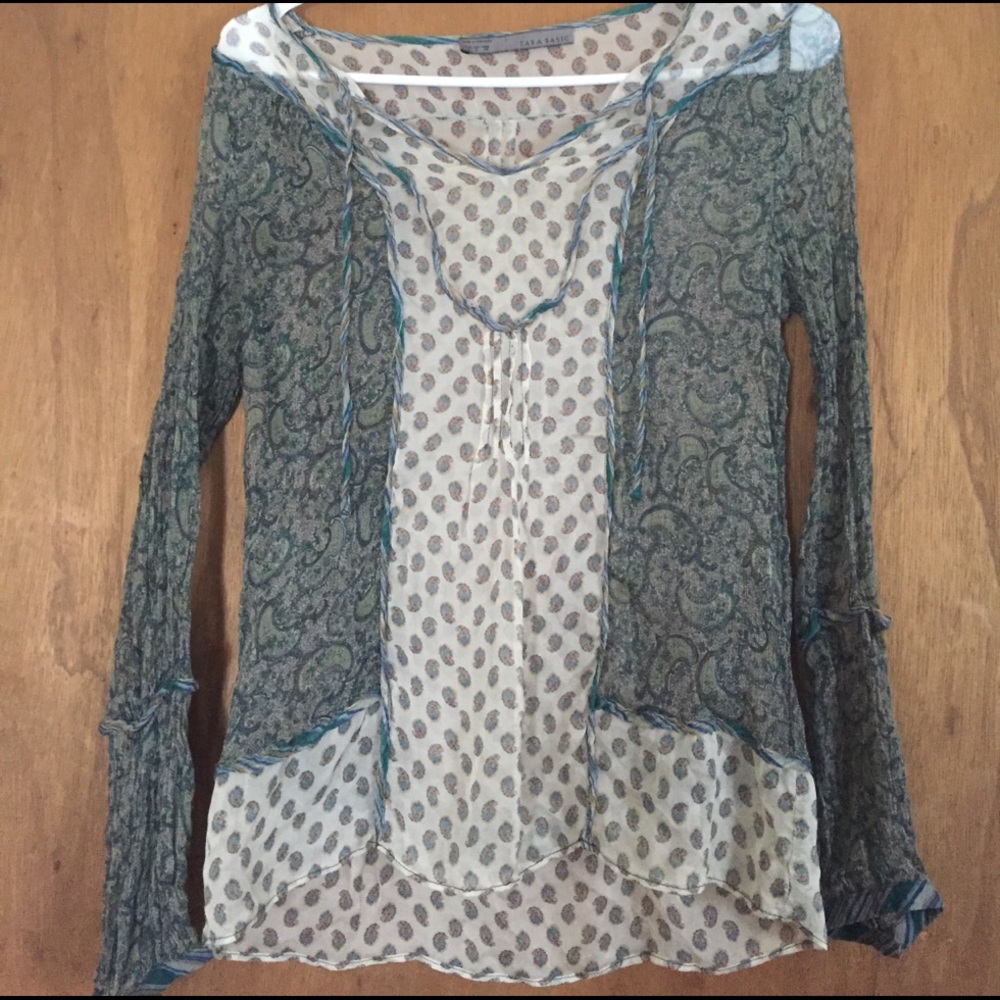 Awesome flowy boho top!