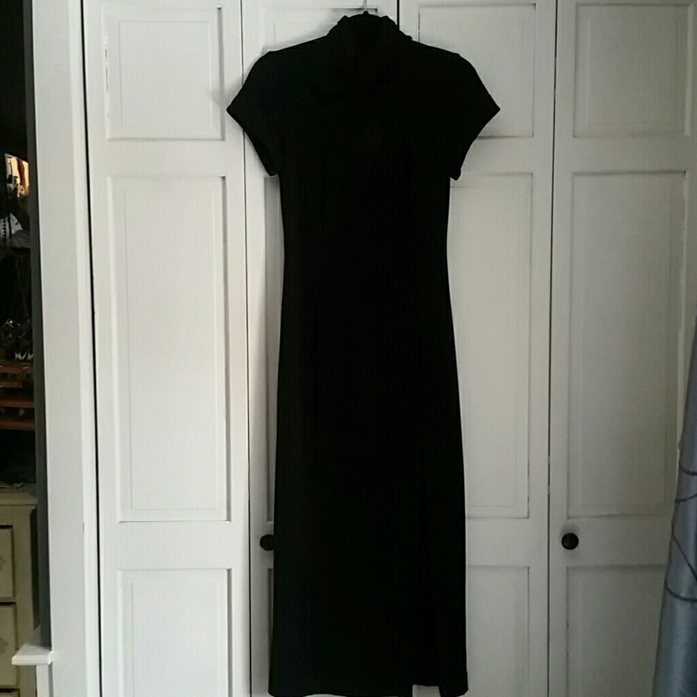 Black Mid-length Cocktail Dress