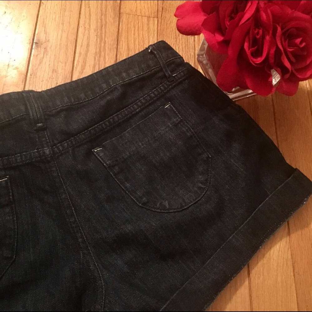 💕Denim Shorts💕 - Picture 5 of 5