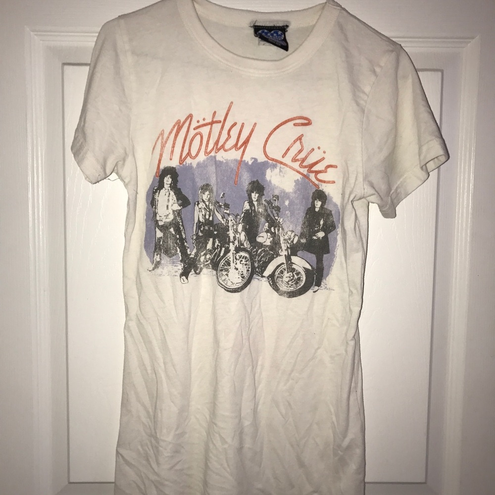 Delia's Motley Crüe T-shirt
