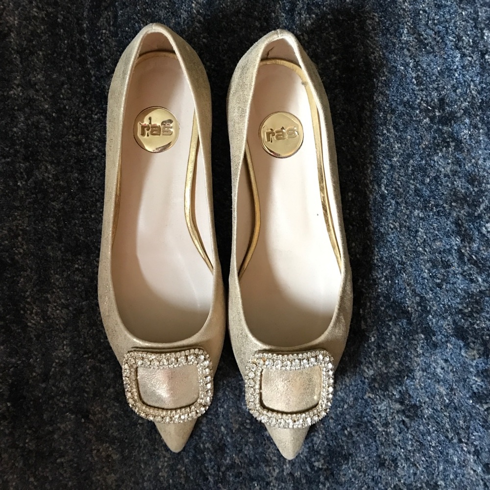 Ras ballet flats
