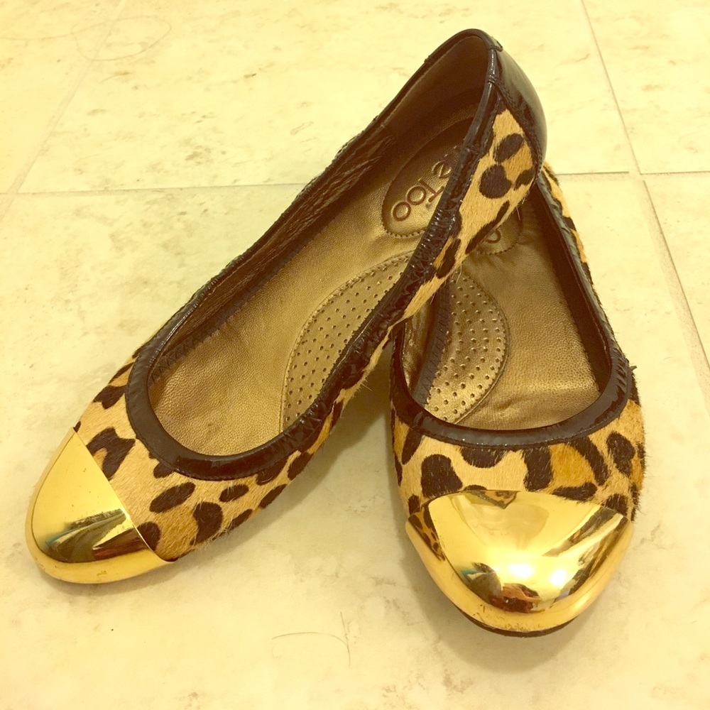 Me Too Gold Tip Cheetah Flats
