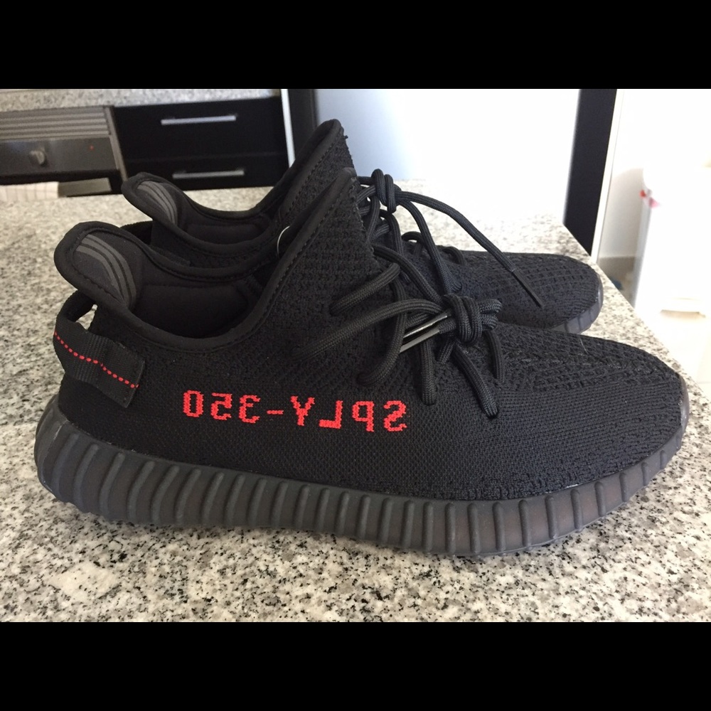 Yeezy Boost 350 V2