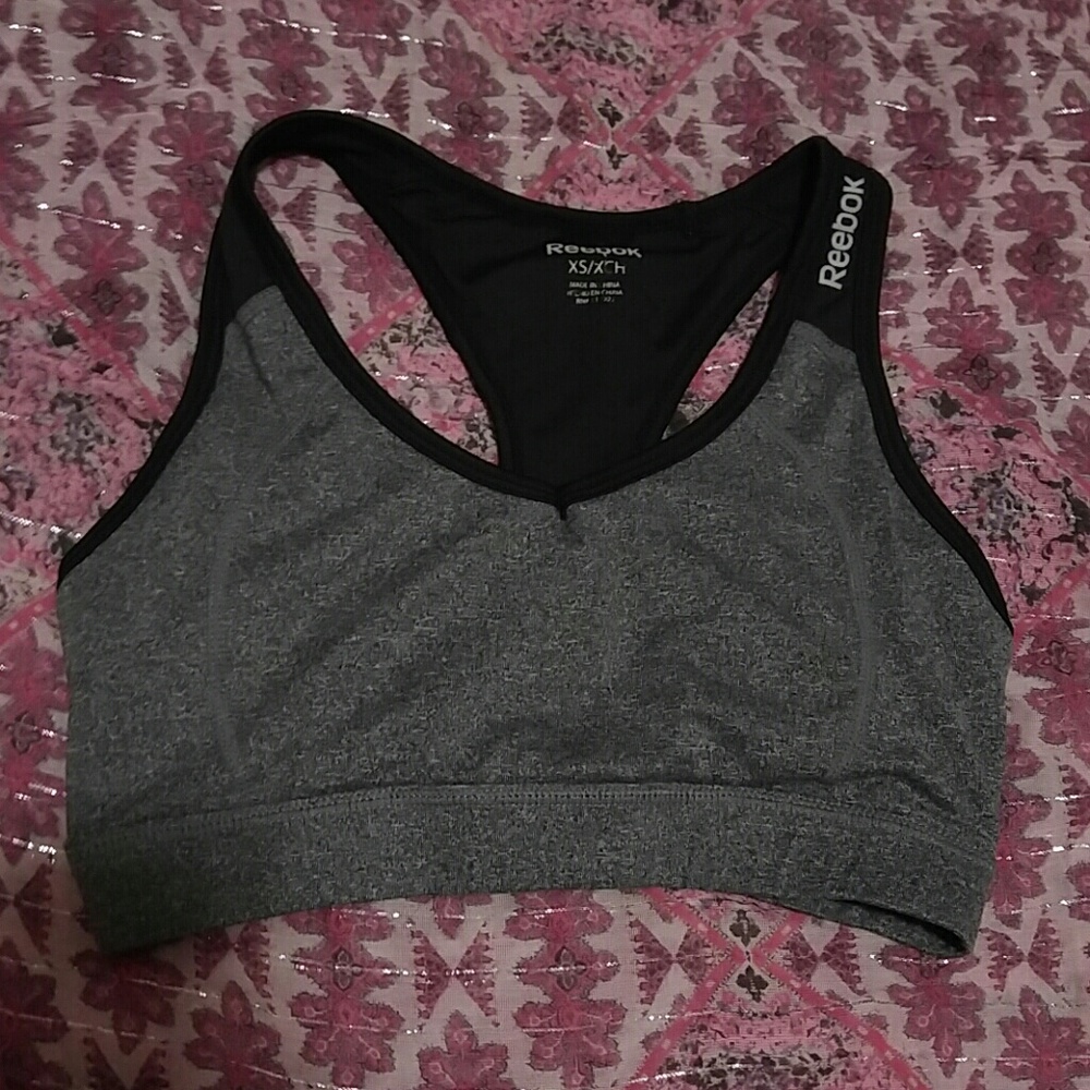 Reebok sportsbra EXTRA SMALL