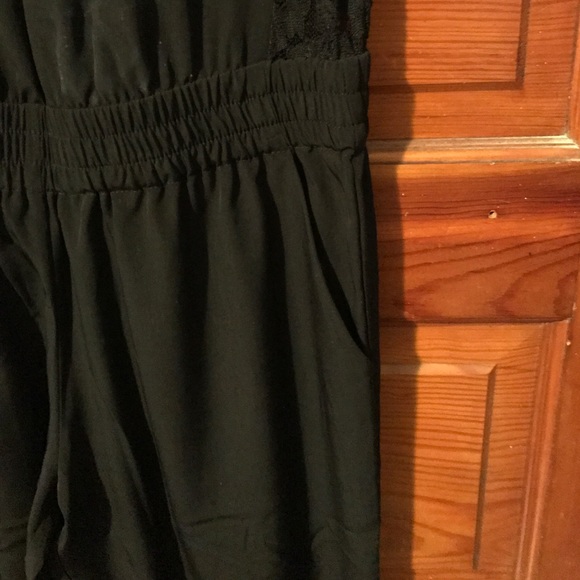 Express Romper - Picture 2 of 5