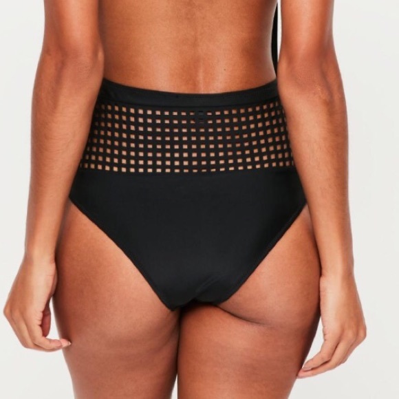HP! SIZE 10 LEFT! BLACK HALTER GRID FRONT SWIMSUIT - Picture 4 of 6