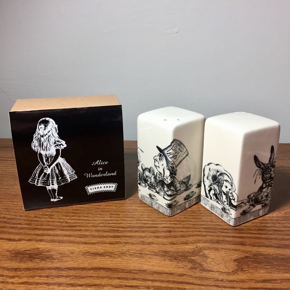 Alice in Wonderland Salt and Pepper Shakers