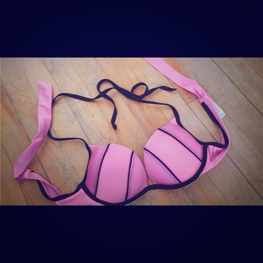Bikini top
