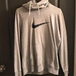Nike Women's sweatshirt with rally hoodie