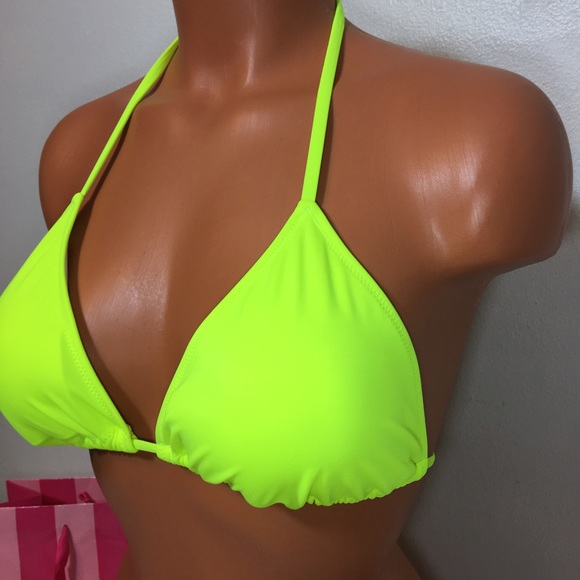 🚫SOLD🚫NEW VS TRIANGLE TOP SWIM - Picture 2 of 3