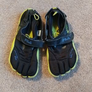 Fila Toe running shoes