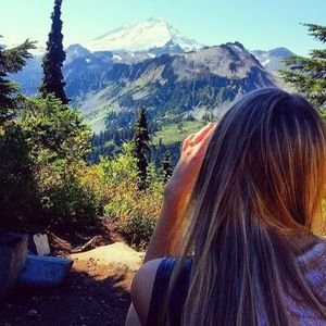 Meet your Posher, Kayla