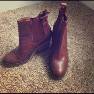 Lucky brand brown leather booties