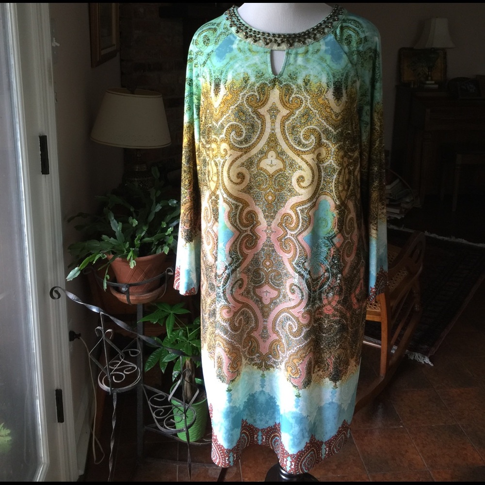 CLOSET CLEAR OUT CHICO'S dress