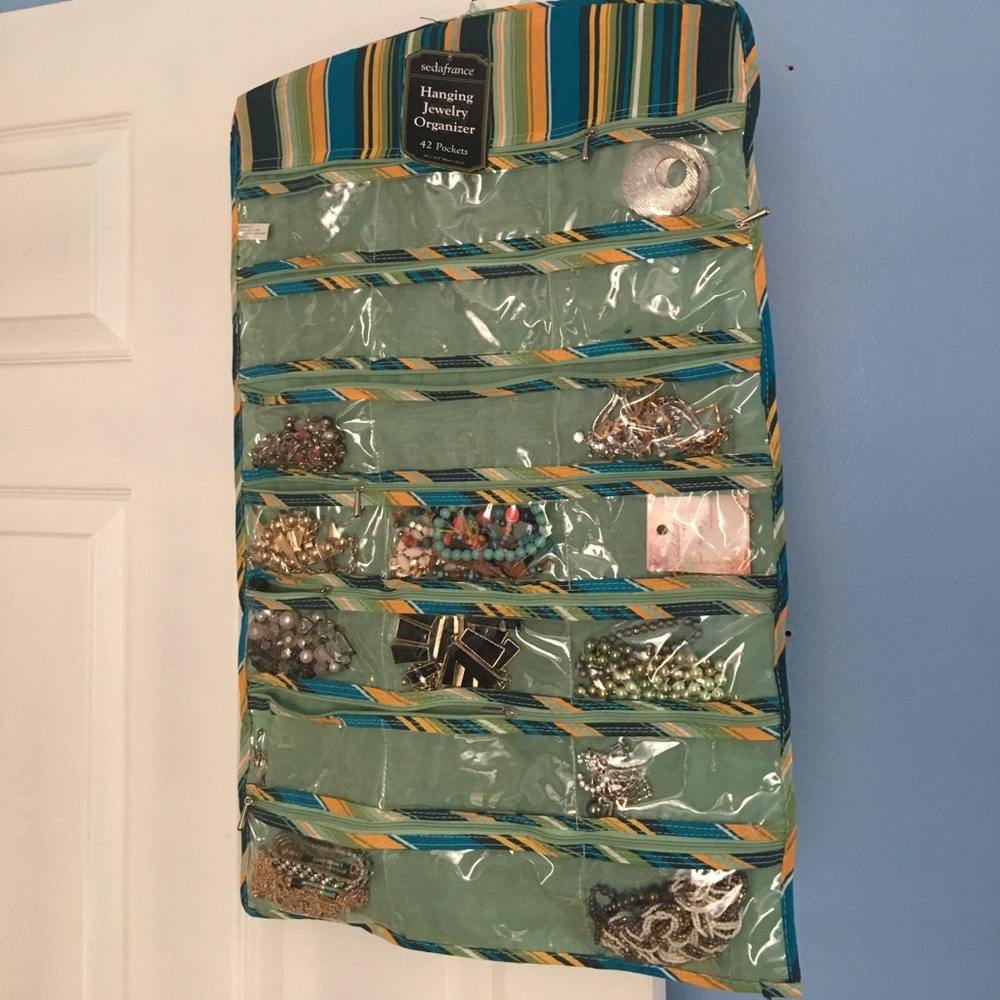 Jewelry organizer with accessories bundle