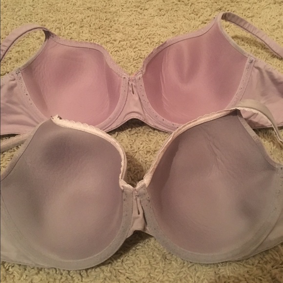 2 Victoria's Secret 38C bras - Picture 2 of 4