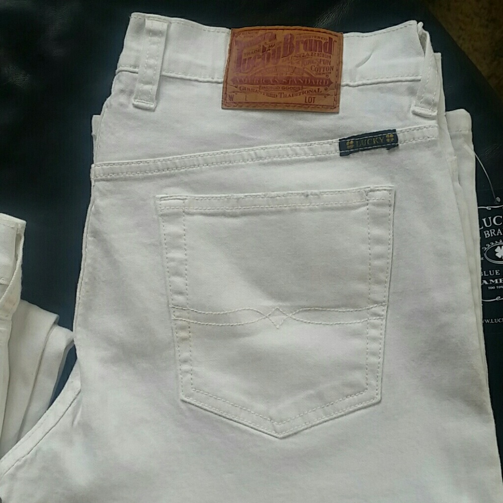 Lucky White Crop Pants (capris) - Picture 2 of 3