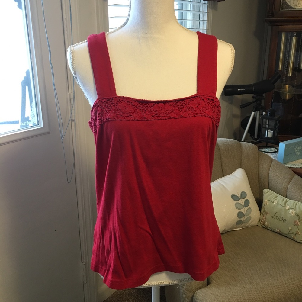 Red tank