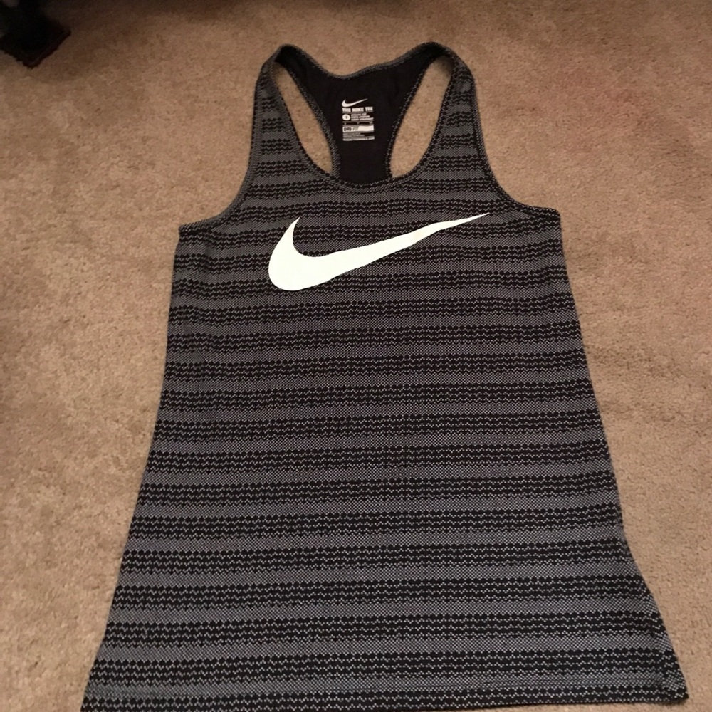 Nike DRI fit tank