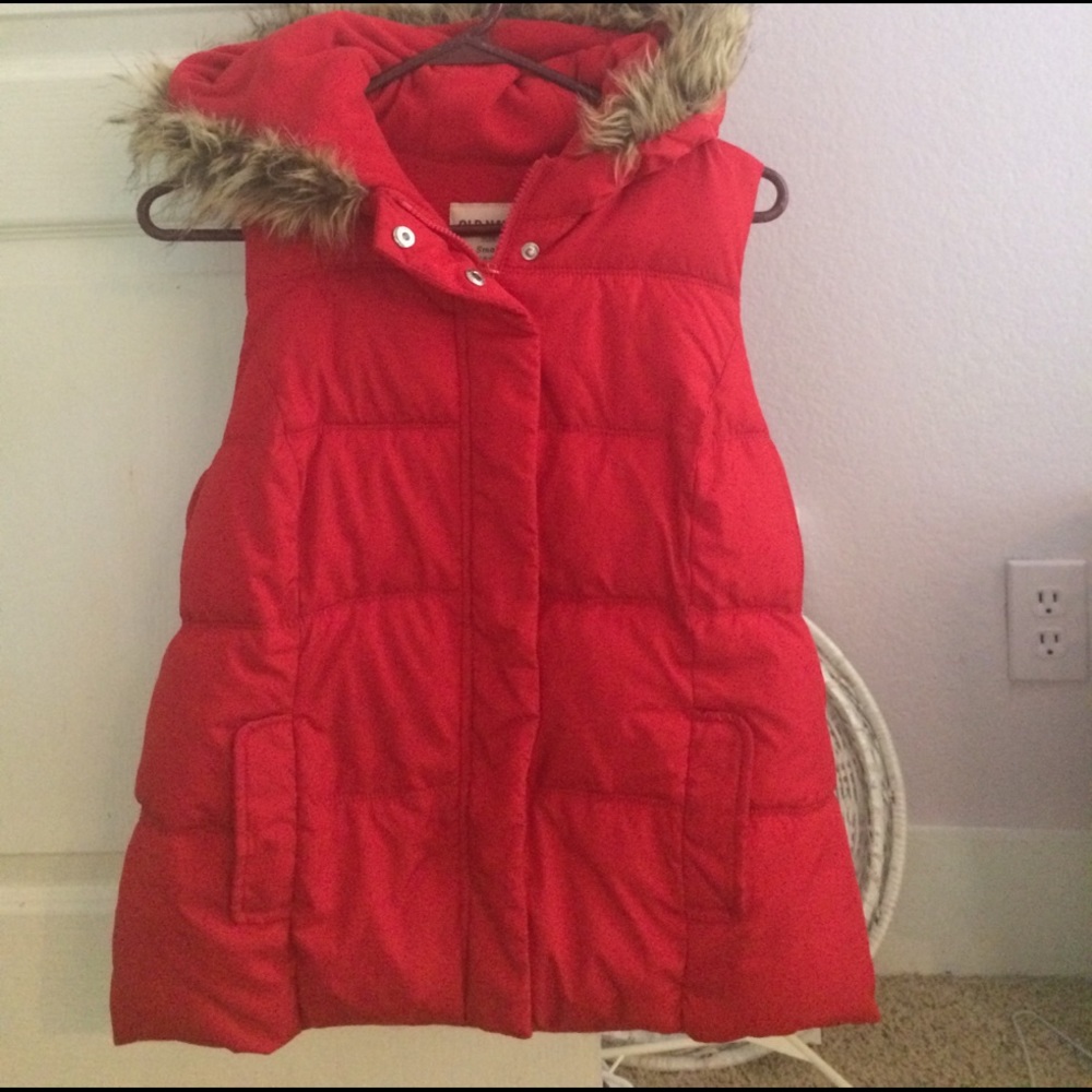 Old Navy Fur Hooded Puffer Vest Small