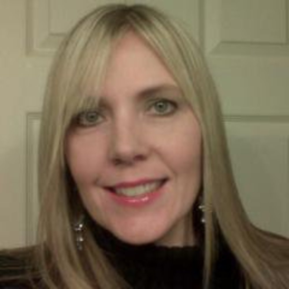 Meet your Posher, Cynthia a