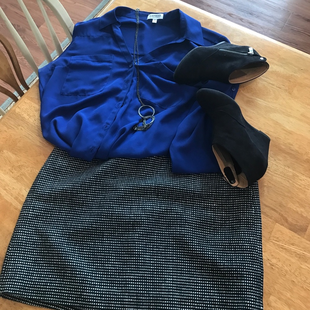 Gap skirt