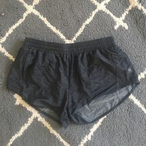 Oiselle blue denim shorts