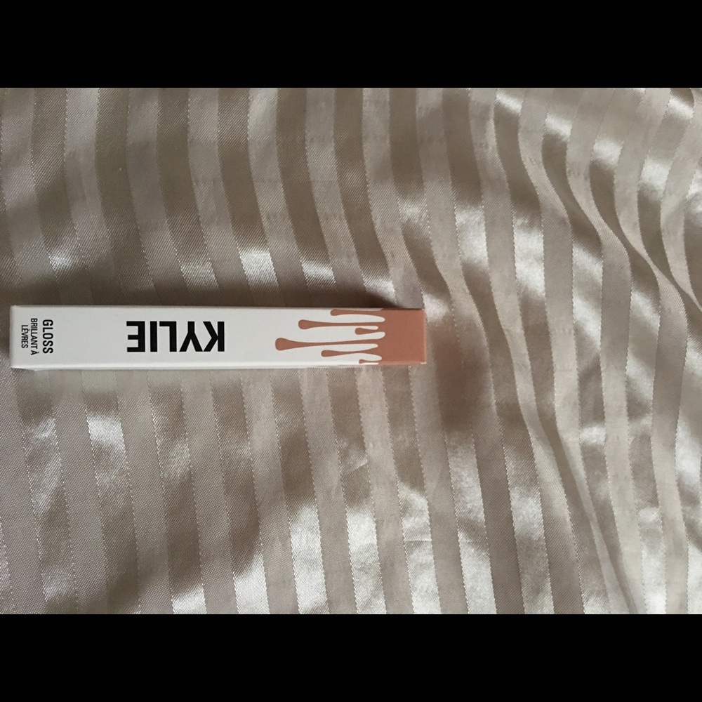 So cute Kylie cosmetics lip gloss