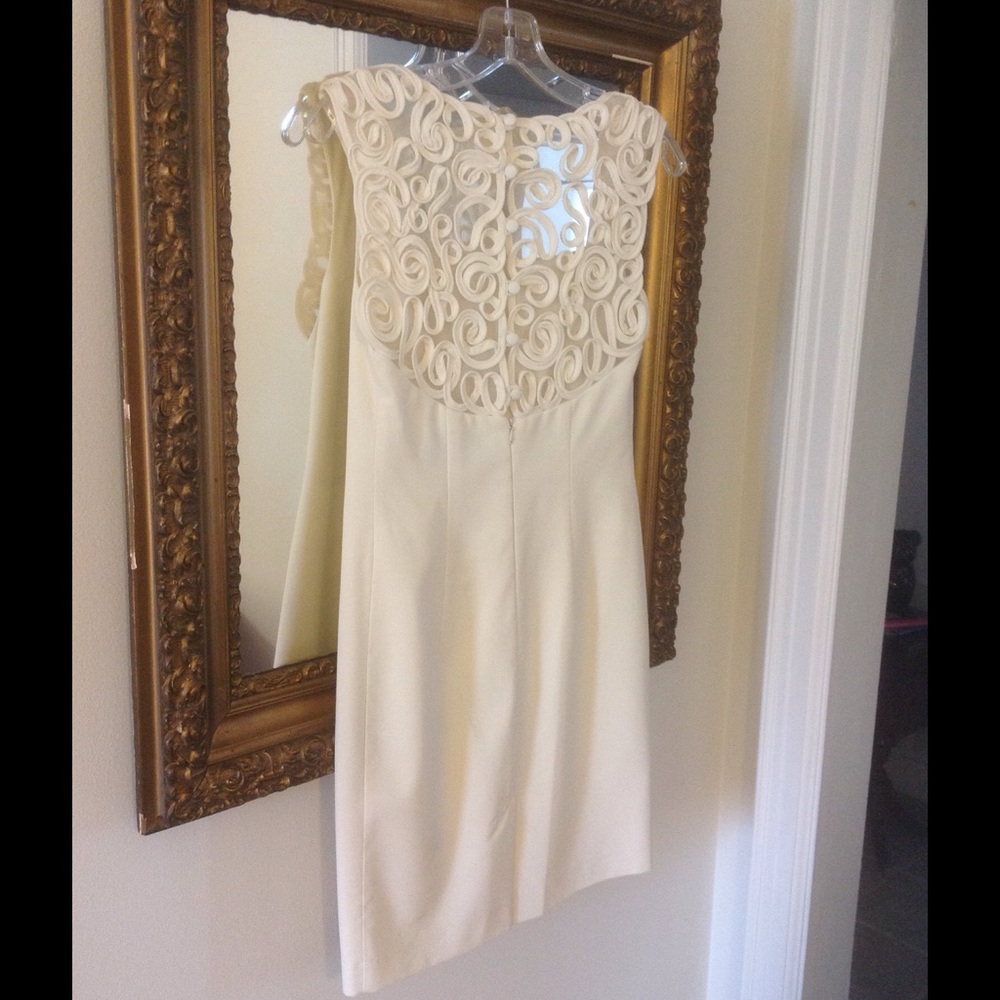 Dress - Picture 2 of 3