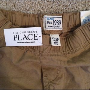 Children's Place cargo shorts. New with tags!
