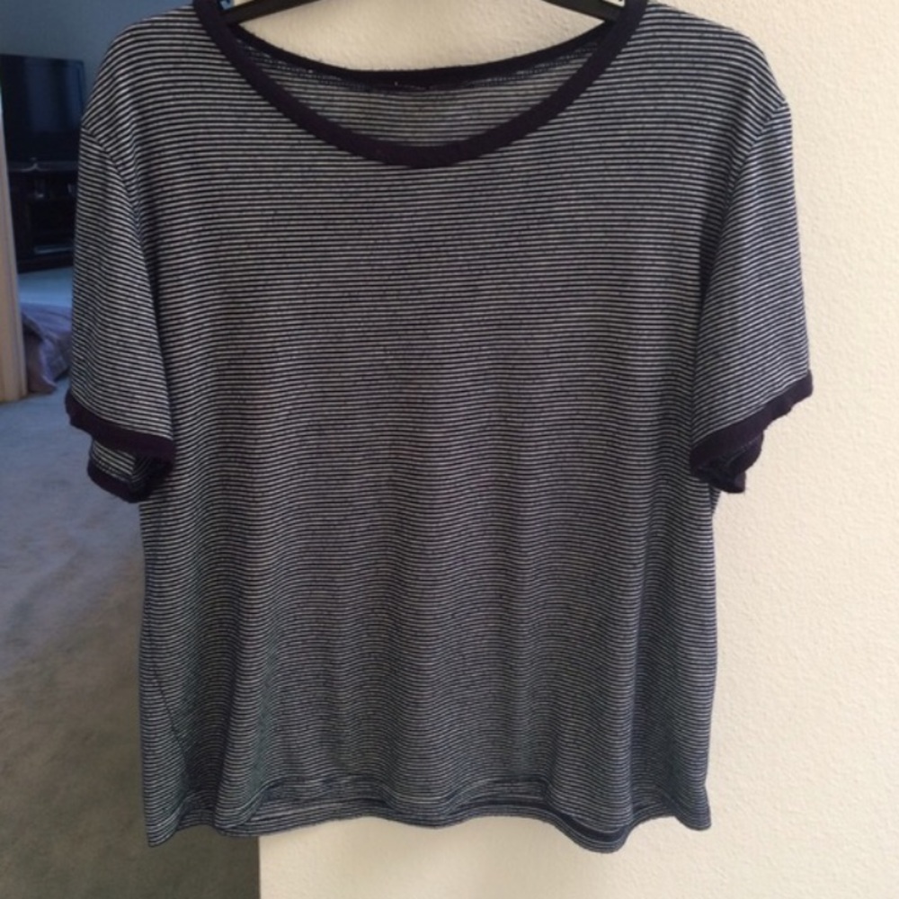 Dark stripped tee