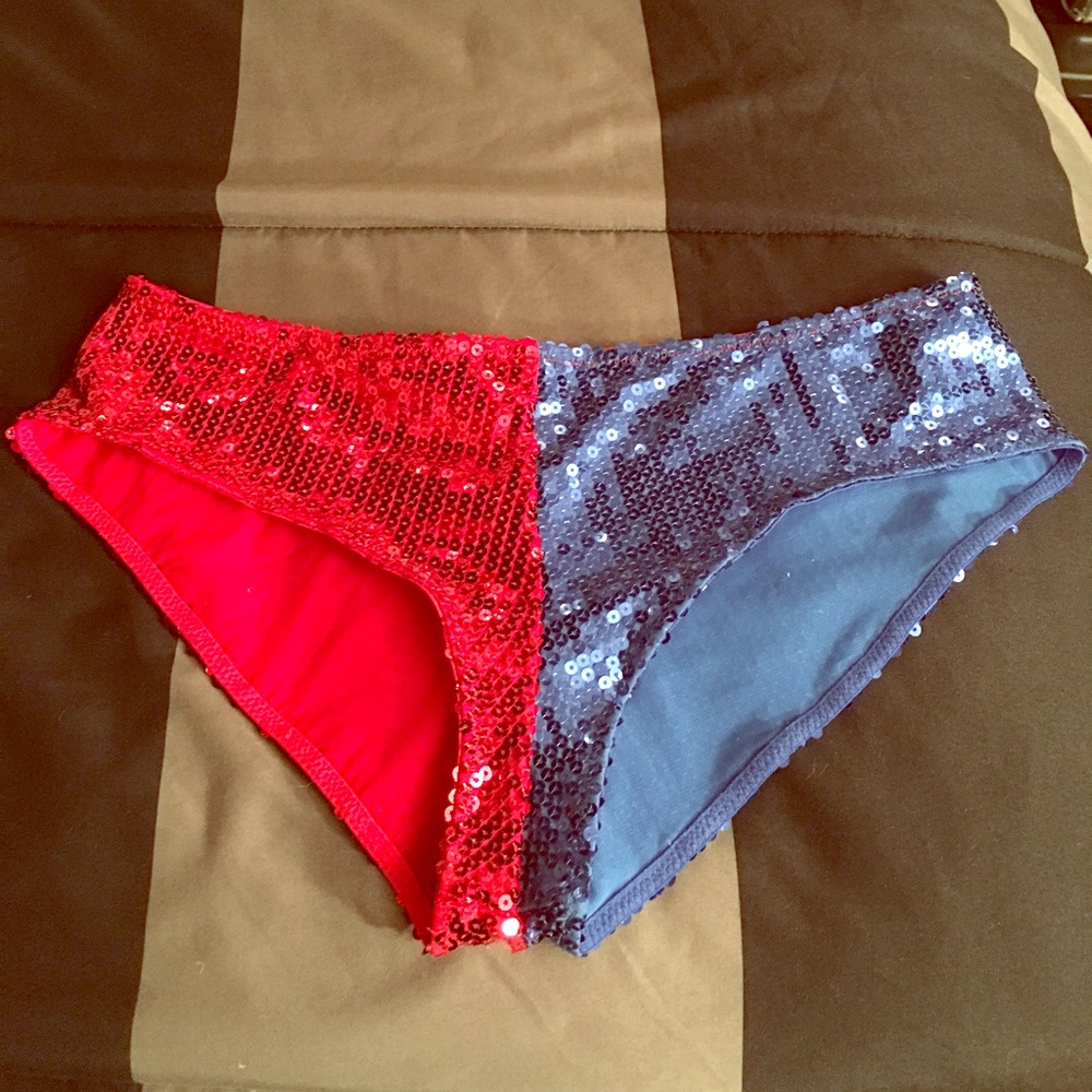 PUDDIN!! Harley Quinn style shorts, never worn!