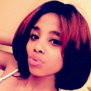 Meet your Posher, Astride