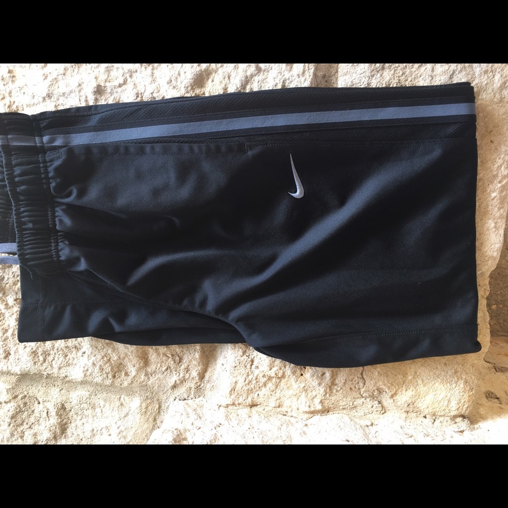 Men's Nike jogging pants size small